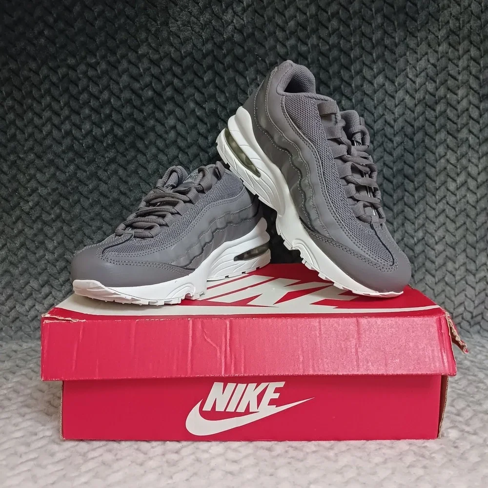 Nike Air Max 95 LE GS Gunsmoke White Running Shoes 310830-012 Size 4.5Y Womens 6